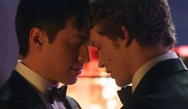 püsige kodus ja lugege menukat geiromaani