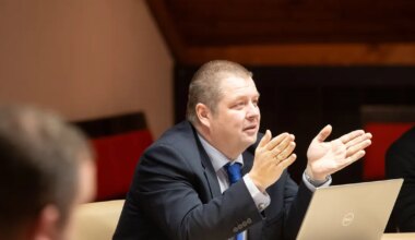 Vinni valla eelarvest Erki Savisaarele palga maksmises süütegu polnud