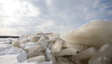 Ilmastikuolud häirivad Virtsu-Kuivastu liinil parvlaevaliiklust