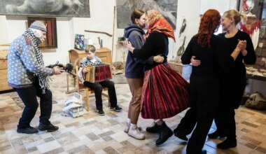 MARK SOOSAAR 80 ⟩ Wiiralti filmi nimel pesi Soosaar Raua tänava saunas kommunist Uti selga ja teised ootamatud lood