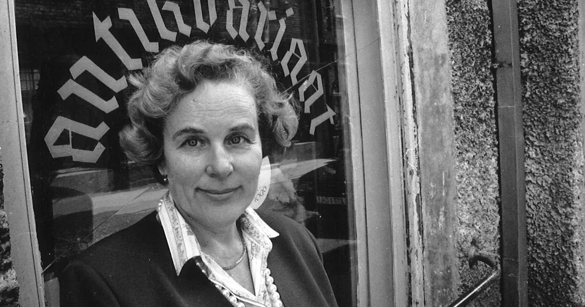 Lahkus Viljandi legendaarse antikvariaadi asutaja