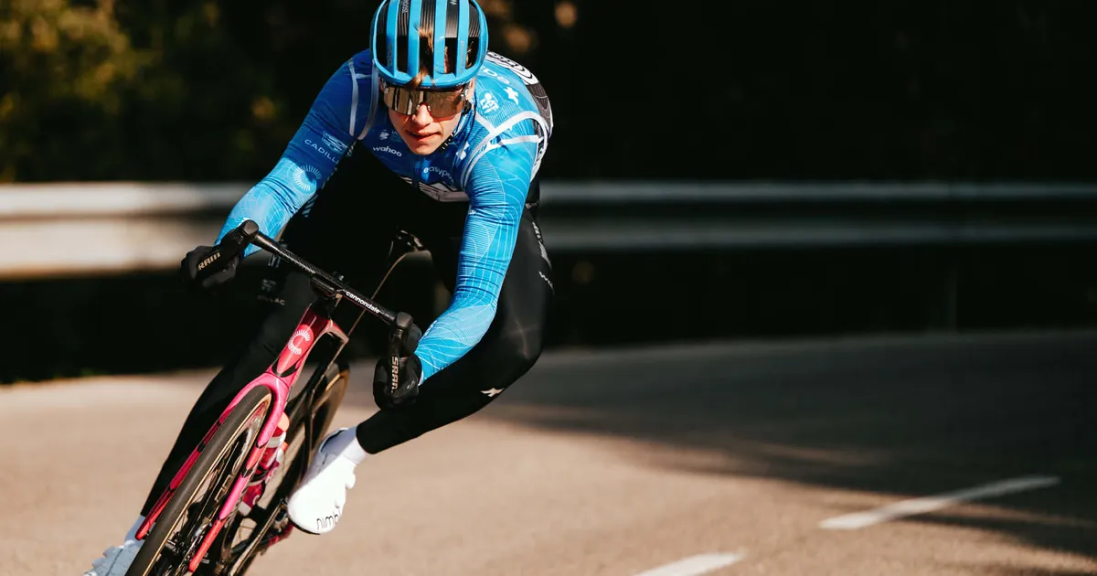 Madis Mihkels avab hooaja Omaanis, suurtuuri tänavu ilmselt plaanis ei ole