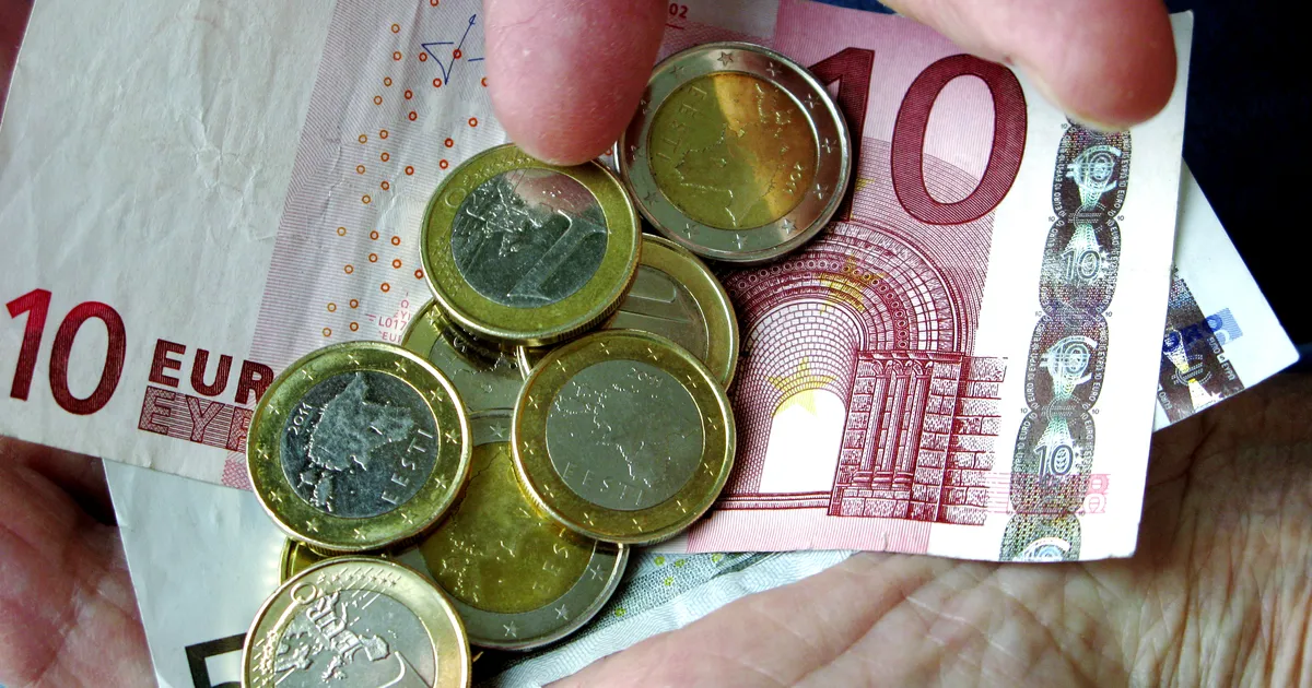 LUGEJA KÜSIB ⟩ Kes maksab töötasu, kui juhatuse liige sureb?