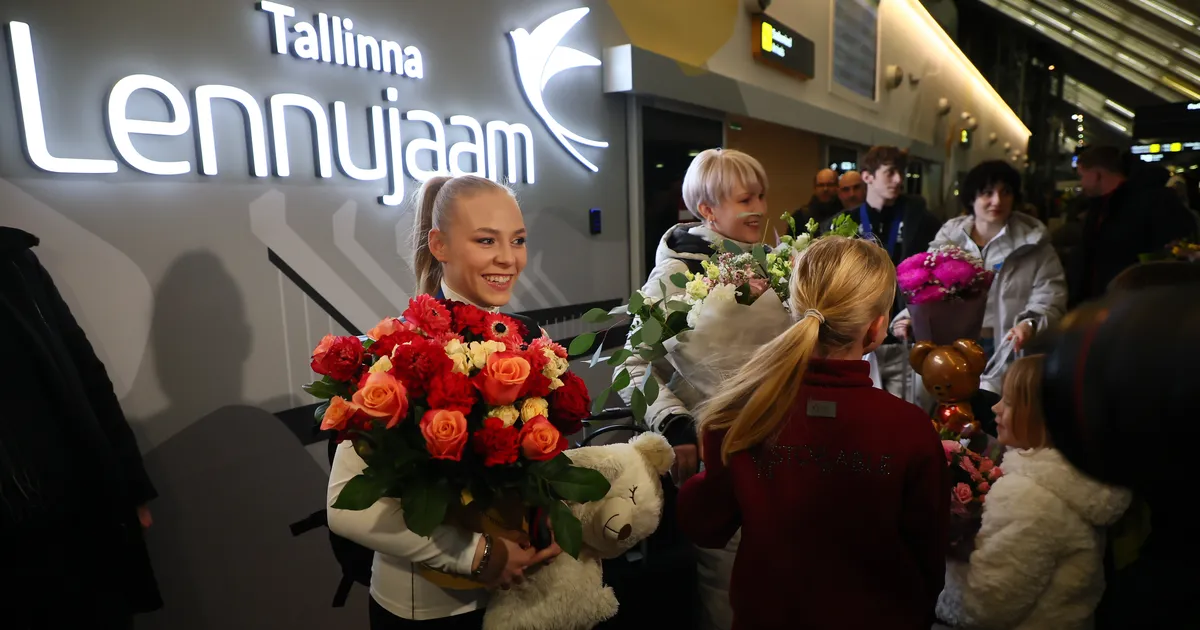 GALERII ⟩ Kahekordse Euroopa meistri Niina Petrõkina vastuvõtt Tallinna lennujaamas - Postimees Sport