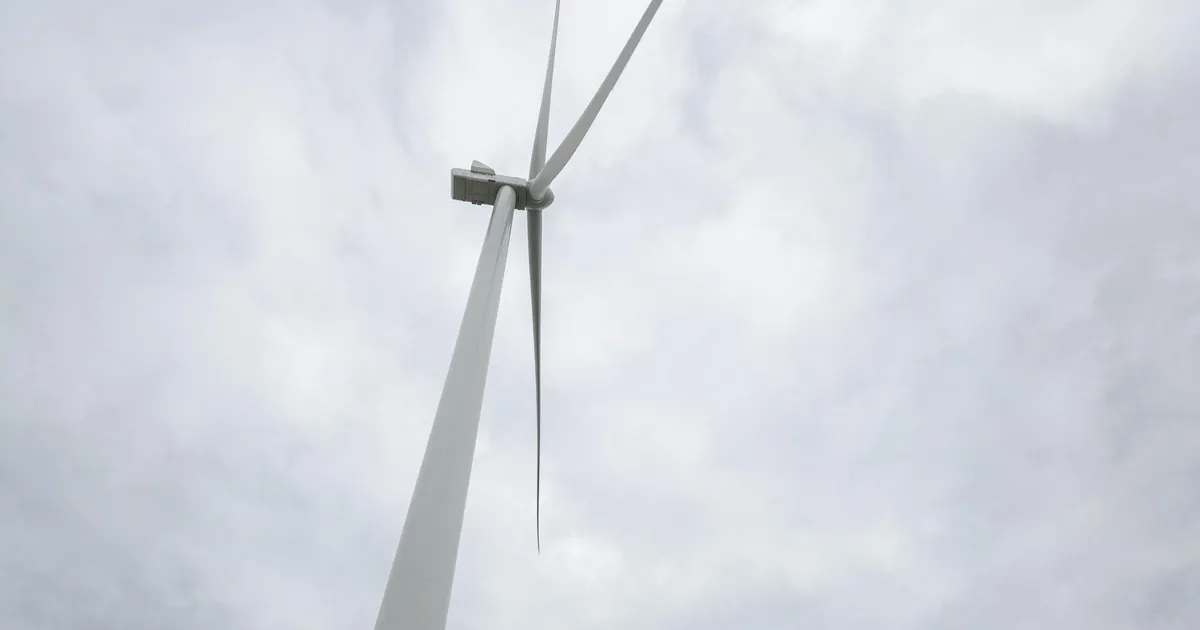 Küsitlejad tulevad tuuleparkide arendaja tellimusel Viljandimaale tuulikuvastasust uurima