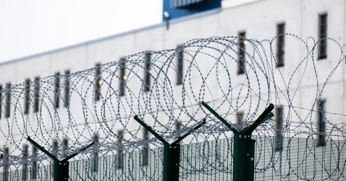 Rootsi pättide tulekuks otsitakse Tartu vanglasse uusi valvureid