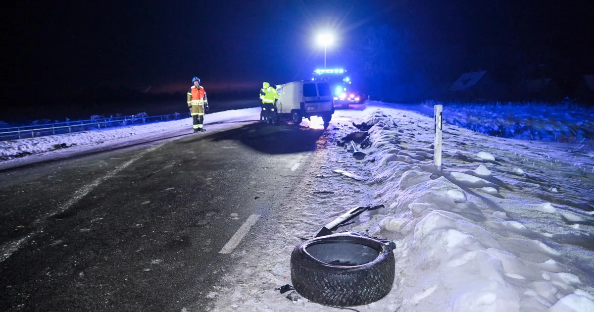 FOTOD ⟩ Kahe auto kokkupõrkes sai viga üks inimene