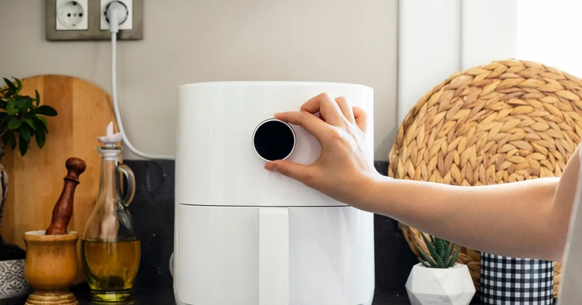 ETTEVAATUST ⟩ Levinud viga õhufritüüri kasutamisel võib kujutada tõsist tuleohtu