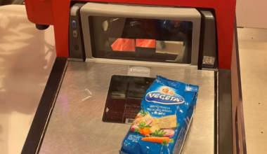 Lubatud 500 grammi asemel hulga vähem! Rimi klient avastas tootel kummalise kaaluerinevuse