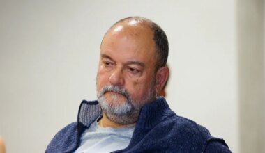 Narva opositsioon jättis Stalnuhhini palgata ja esitas talle umbusaldusavalduse