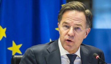 Rutte rääkis delikaatsetest kõnelustest Ukraina rahuprotsessi raames