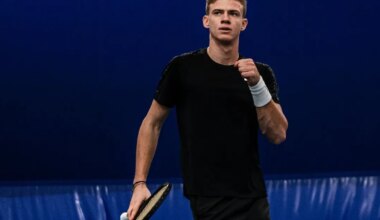 Daniil Glinka alustas Portugalis võiduga endise maailma esisaja reketi üle