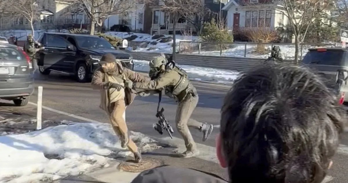 VIDEO ⟩ ICE-i poolt tapetud mehel oli agentidega kokkupõrge ka 11 päeva enne oma surma - Maailm - Postimees.ee