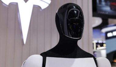 Tesla kasum kukkus, fookus suunatakse robotite ja autonoomsete sõidukite tootmisele - Majandus