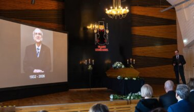 GALERII ⟩ Viljandi muusikaelu edendaja Kalle Tamra saadeti viimsele teekonnale