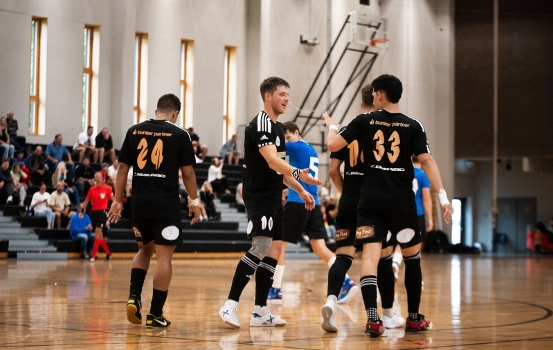 Saali valitseja Bunker Partner pani uue brasiillase abil püsti väravafestivali