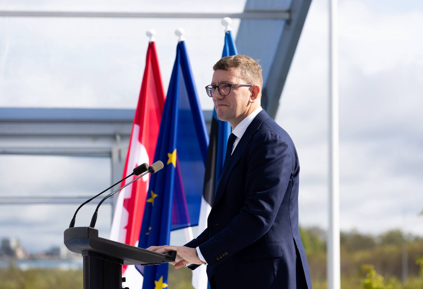 Peaminister, Reformierakonna esimees Kristen Michal.