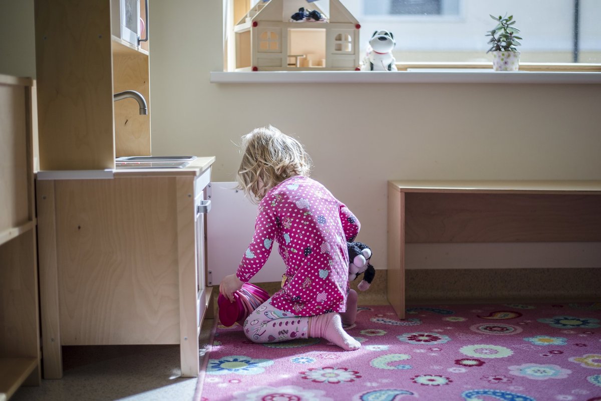 Rae valla eralasteaia juht: kui vald lõpetab vanemate toetamise, närbume kiirelt