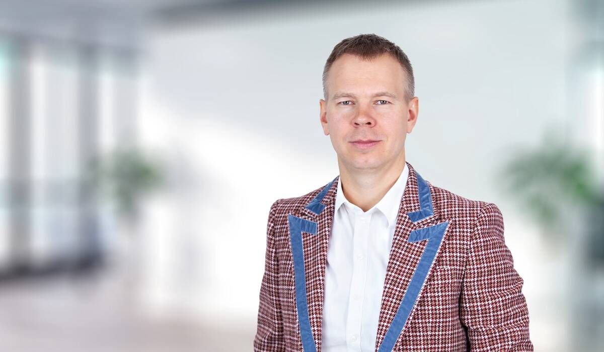 „Kui ettevõttel on aega ja väga tugev finantsseis, on pank loogiline valik. Kui aga raha on vaja kiiresti ja ettevõtja tahab vältida liigset bürokraatiat, peab turul olema ka teisi võimalusi,“ ütleb Laen.ee kaubamärgi all tegutseva finantsasutuse Placet Group OÜ juhatuse liige Aleksandr Kostin.