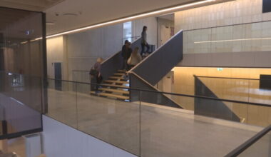 Ida-Virumaa õpetajate palgatoetus võib hilineda | Eesti