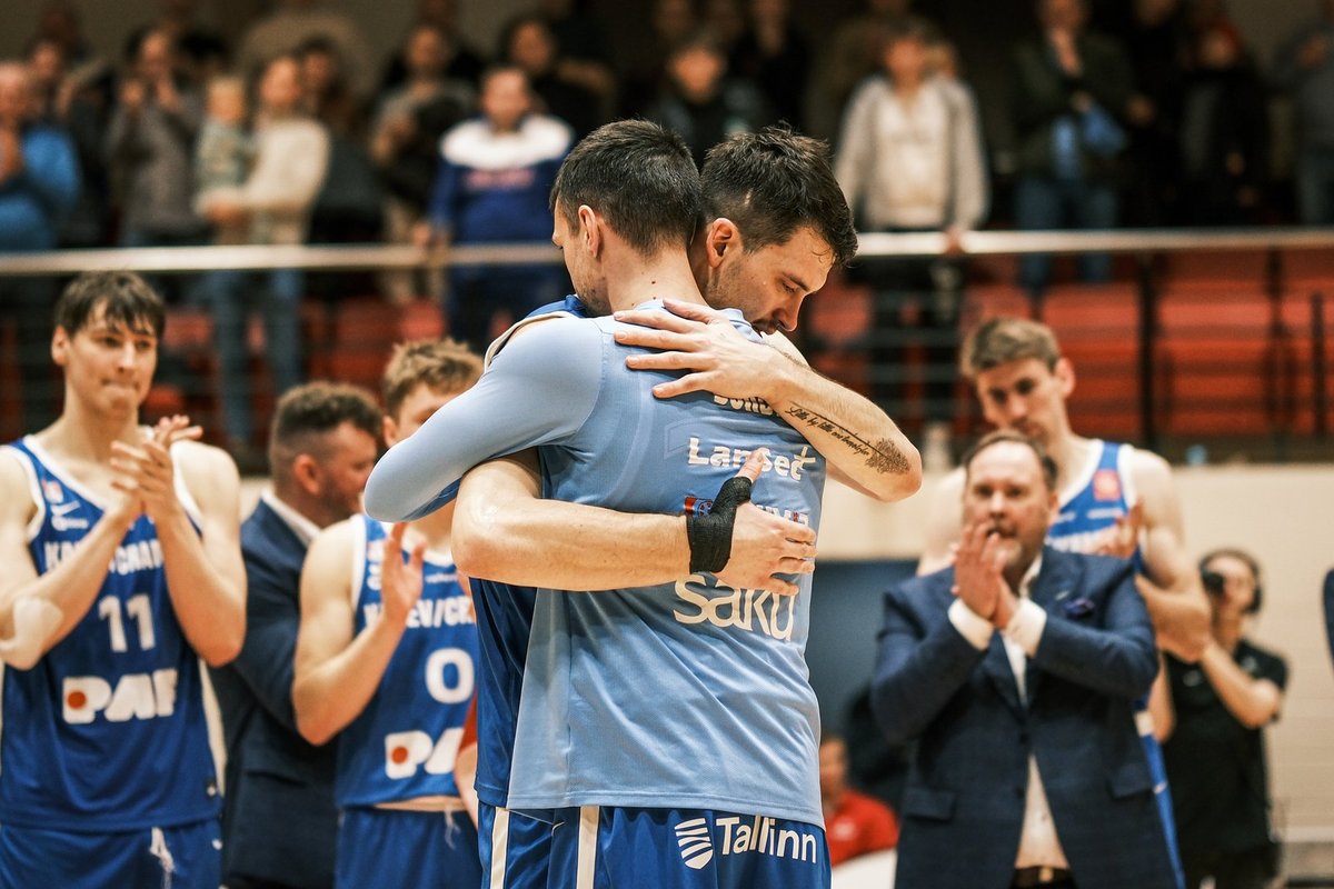 DELFI VIDEO | Emotsioonide möll: Kalev/Cramo võistkond ja poolehoidjad jätsid Kregor Hermetiga hüvasti