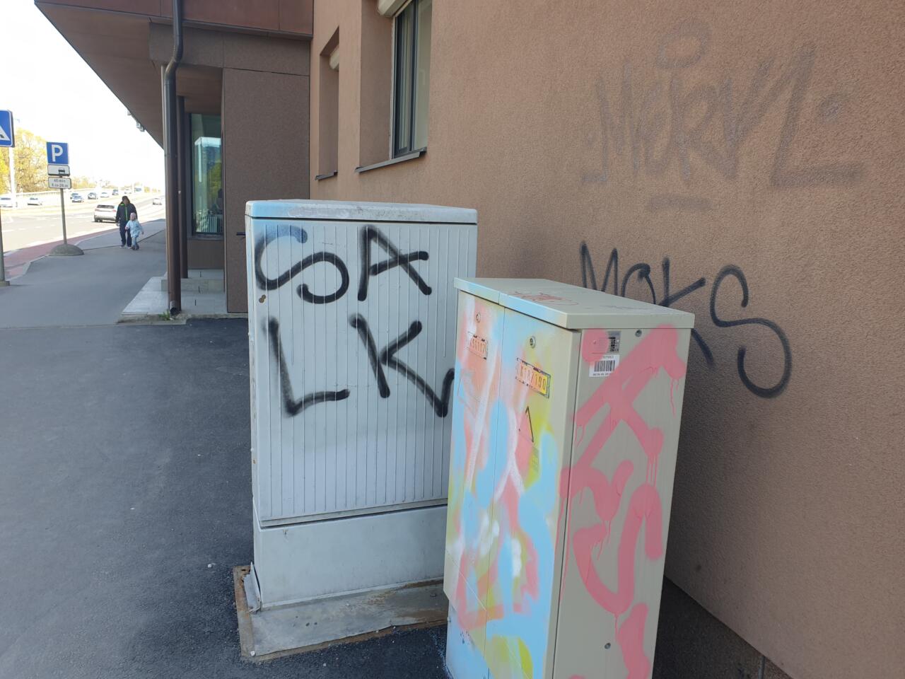 Ebaausa küsitlemise kunst: SALK ei oleks SALK, kui ta valeinfot ei levitaks