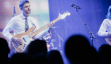 Unistuste bändis mängib bassi Meelik Samel | Eesti Laul