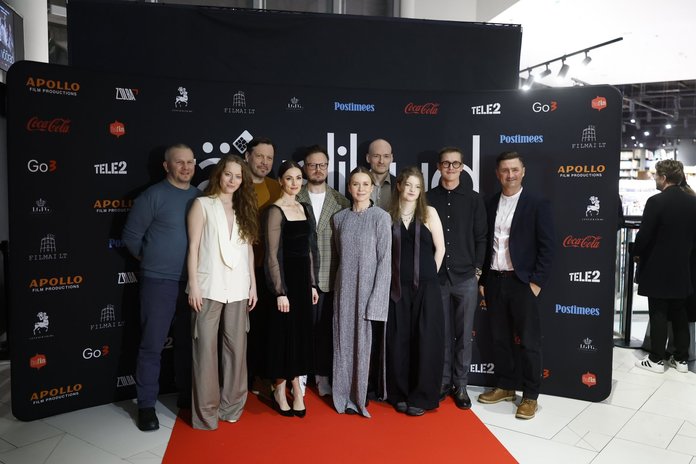 "Täiuslikud võõrad" esilinastus