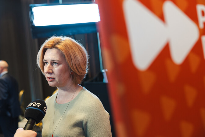 Perling Eesti 200 ja Parempoolsete ühinemist realistlikuks ei pea | Eesti