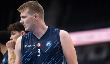 Treier ja Napoli kaotasid Euroliiga klubile | Korvpall