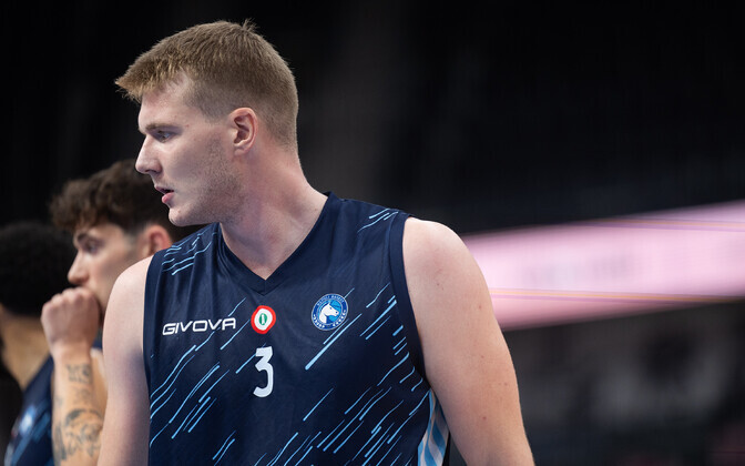 Treier ja Napoli kaotasid Euroliiga klubile | Korvpall