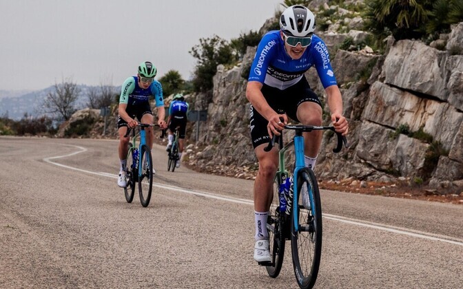 Eesti noorrattur liitus Prantsusmaa tiimiga | Jalgrattasport