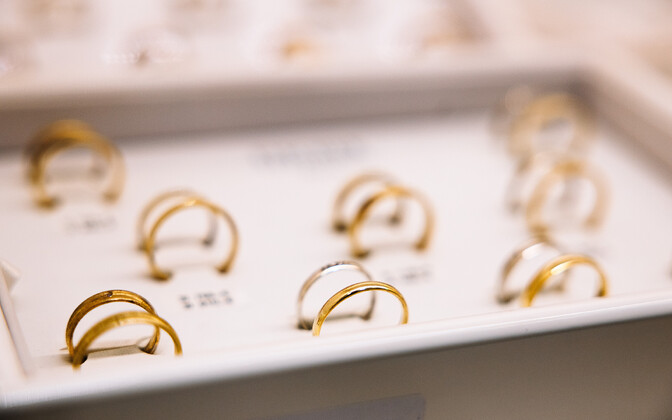 Mullu kasvasid kulla ja hõbeda hinnad rekordkiirusega | Eesti