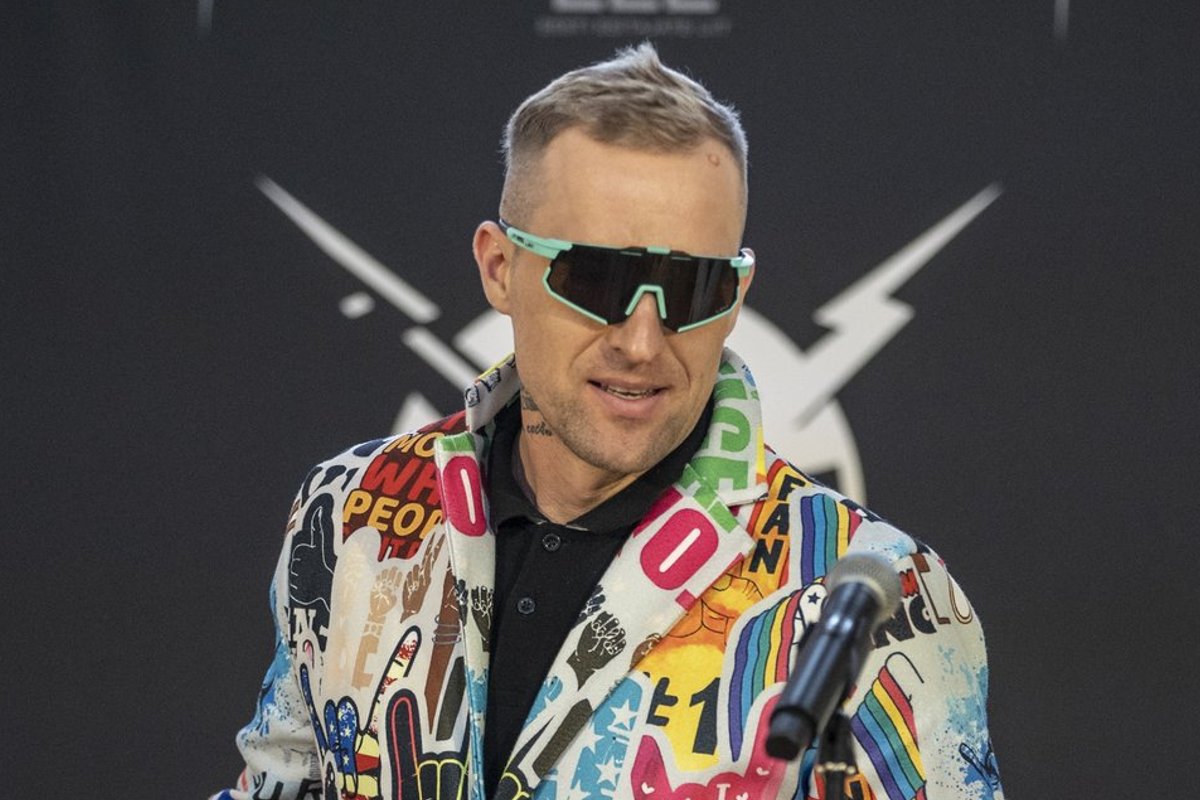 VIDEO | Artist Hunt muusikaauhindade skandaalist: kui sul onupoega seal ei ole, siis neid auhindu ei saa - Kroonika