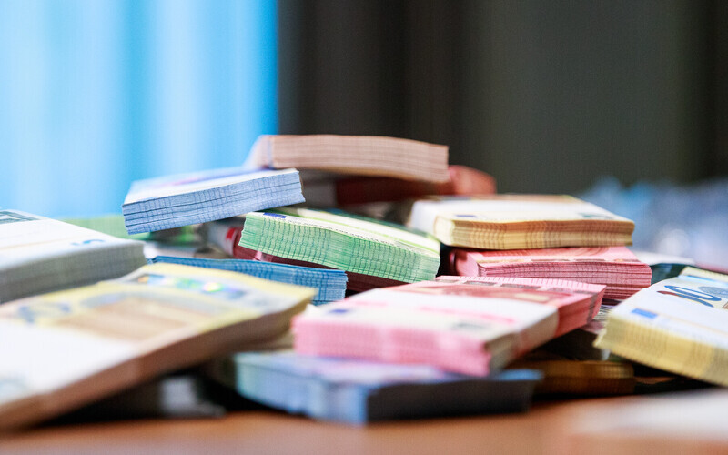 Huvitaja. Kuidas võlgadest vabaneda? Raamat "Võin olla puudega" | Vikerraadio