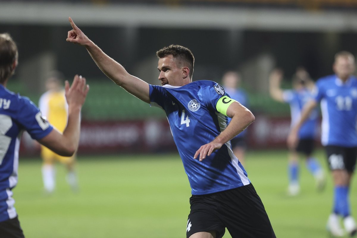 Hõbepalli võitnud Mattias Käit jahib Šveitsis tiitlit. Sealsele jalgpalliüldsusele on see pigem üllatus