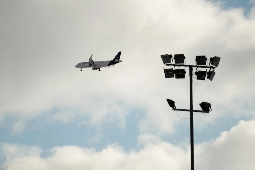 Vilniuse lennujaamas peatati mitmeks tunniks töö