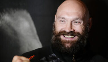 Tyson Fury naaseb ikkagi poksiringi | Poks
