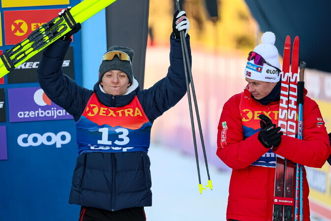 Tour de Ski finišis püüdis pilke Venemaa lipp | Suusatamine