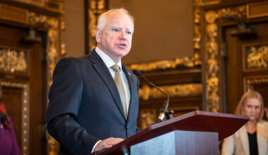 Meedia: Tim Walz loobub uuesti Minnesota kuberneriks kandideerimisest | Välismaa