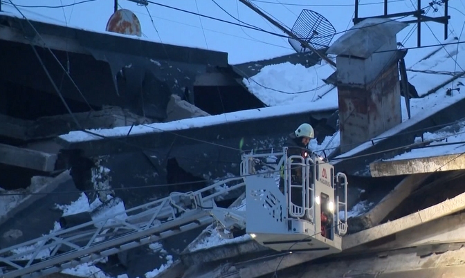 Riias eemaldati gaasiplahvatuses kahjustada saanud elumaja rususid | uudised