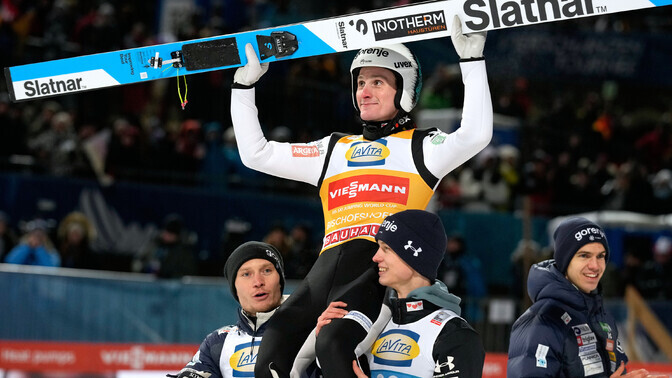 Prevc võitis kindlalt Nelja hüppemäe turnee | Suusahüpped