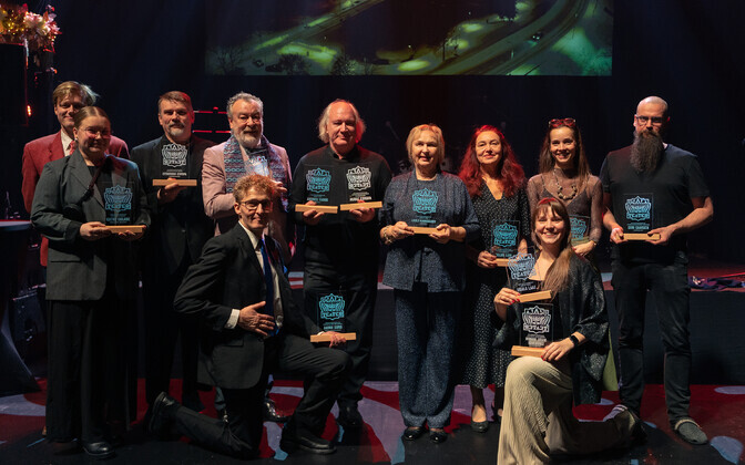 Ugala teater jagas 106. sünnipäeval kolleegipreemiaid | Teater