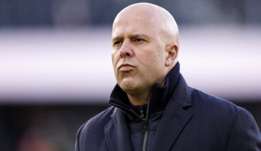 Slot fännide kriitikast: raske vastu vaielda | Jalgpall