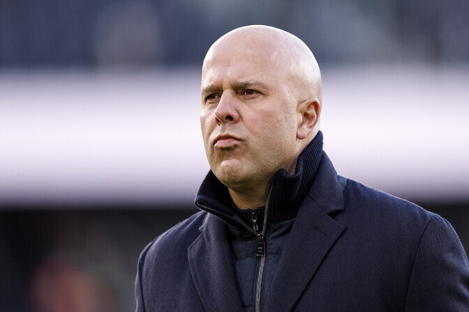 Slot fännide kriitikast: raske vastu vaielda | Jalgpall