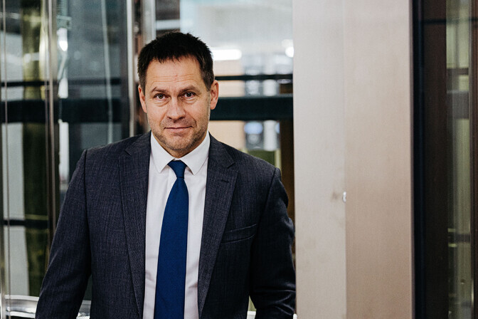 Vaher: kõigepealt vaatame üle, mida riigikontroll RKIK-ile ette heitis | Eesti