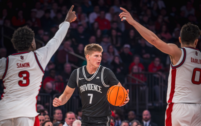 Vaaks ja Providence mängisid Connecticuti vastu edu maha | Korvpall