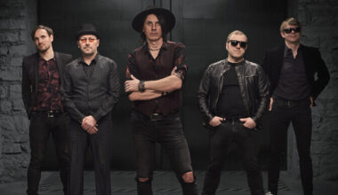 Uue muusika reede: Smilers, Bruno Mars, Karju Lauristin, Sault jpt | Uue muusika reede