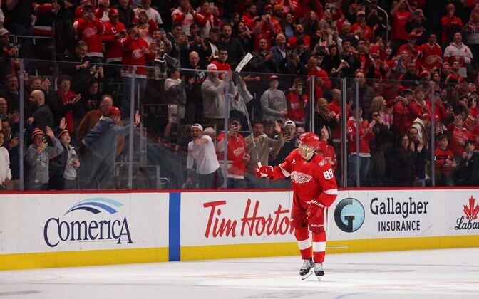 NHL: Patrick Kane viskas karjääri 500. värava | Jäähoki