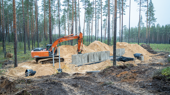 Kaitserajatiste seadusemuudatused said põhiõiguste riive tõttu külge tähtaja | Eesti